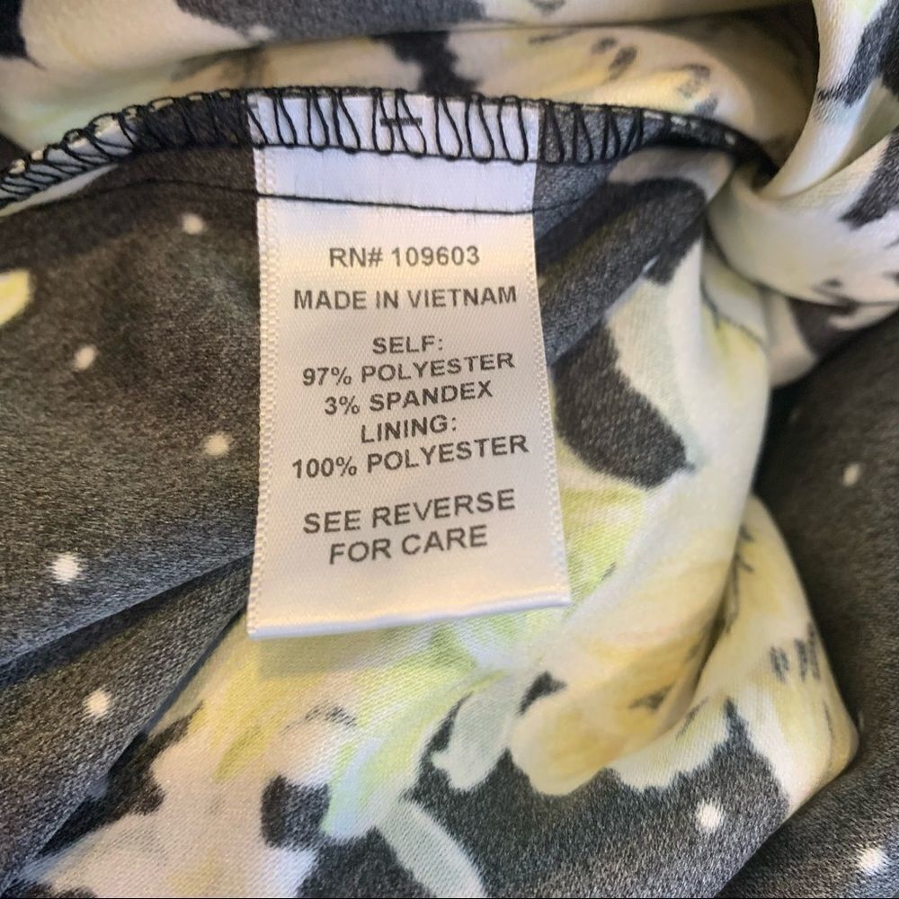 Rabbit, Rabbit, Rabbit Designs Black and Yellow Floral Dress Size 12 - Picture 10 of 13